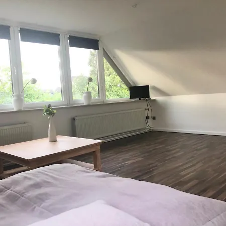 아파트 Kieler Forde 2 *