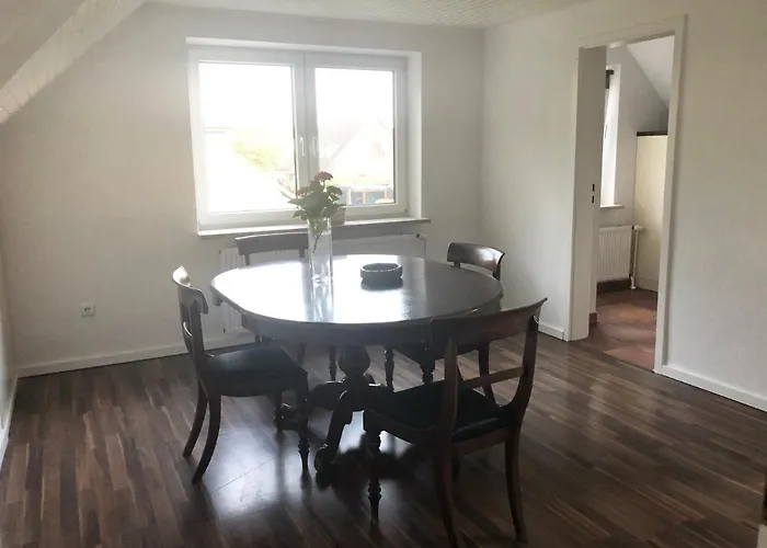 Kieler Forde 2 아파트